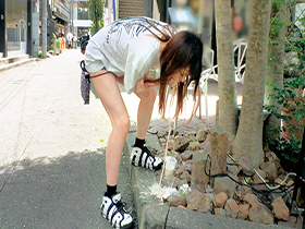 出没！香椎つむぎのゲロイラマ天国　サンプル画像02